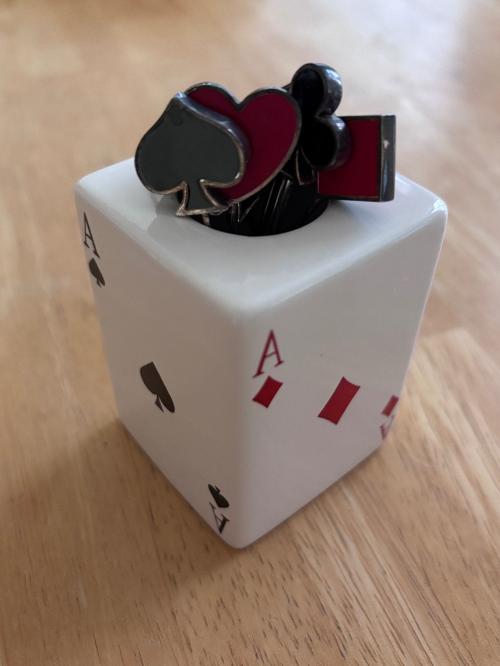 Cards/Bridge/Poker/Casino Cocktail Pick Holder